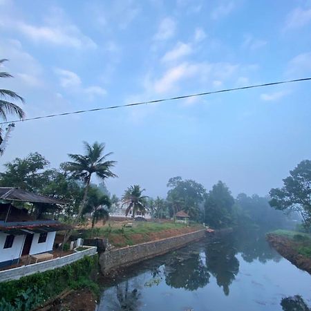 Apartamento Alappattu Meadows Kottayam Exterior foto